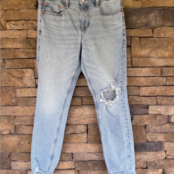 American Eagle Outfitters Denim - American Eagle Outfitters Blue Boyfriend‎ Jeans Relaxed Distressed